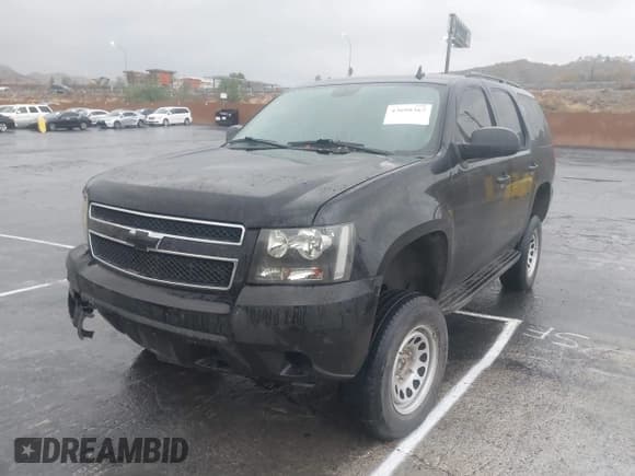 ✅ 2010 Chevrolet Tahoe LS • VIN: 1GNUCAE0XAR132629 • Лот: 43698367. Опубликован ранее на IAAI с пробегом 227 363 миль. Бесплатный доступ к архиву аукционных продаж из США и подробный отчёт об истории автомобиля на DreamBid. Изображение 2.