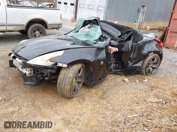 ✅ 2010 Nissan 370Z Touring • VIN: JN1AZ4FH0AM303937 • Lot: 41672050. Wystawiony na IAAI z przebiegiem Nie podano. Bezpłatny archiwum sprzedaży aukcyjnych z USA i szczegółowy raport historii pojazdu na DreamBid. Zdjęcie 18.