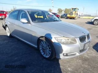 ✅ 2011 BMW 3 Series 335i • VIN: WBAPM5C5XBF181936 • Lot: 43573277. Wystawiony na IAAI z przebiegiem 84 357 mil. Bezpłatny archiwum sprzedaży aukcyjnych z USA i szczegółowy raport historii pojazdu na DreamBid. Zdjęcie 1.