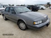 ✅ 1992 Oldsmobile Cutlass • VIN: 1G3AL54N4N6438104 • Lot: 74415204. Wystawiony na Copart z przebiegiem 118 459 mil. Bezpłatny archiwum sprzedaży aukcyjnych z USA i szczegółowy raport historii pojazdu na DreamBid. Zdjęcie 4.