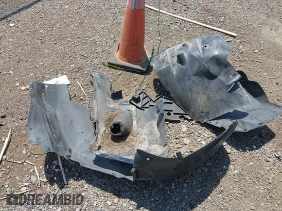 ✅ 2007 Chevrolet Suburban LT • VIN: 3GNFK16357G179533 • Lot: 43503982. Listed on IAAI with Not provided. Free auction sales archive from the USA and detailed vehicle history report at DreamBid. Image 12.