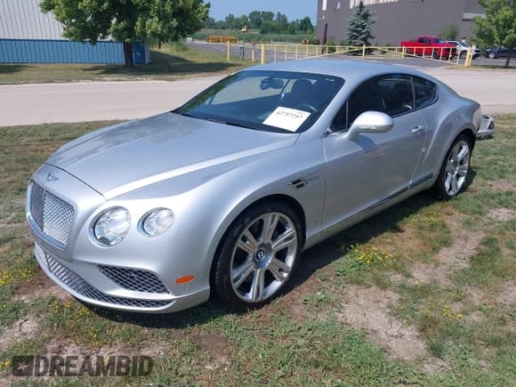 ✅ 2016 Bentley Continental GT • VIN: SCBFU7ZA8GC057190 • Lot: 42757257. Listed on IAAI with 60,413 mi. Free auction sales archive from the USA and detailed vehicle history report at DreamBid. Image 19.