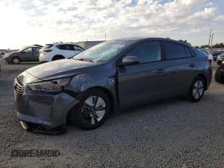 ✅ 2018 Hyundai Ioniq Blue • VIN: KMHC65LC6JU084443 • Lot: 89550025. Wystawiony na Copart z przebiegiem 111 116 mil. Bezpłatny archiwum sprzedaży aukcyjnych z USA i szczegółowy raport historii pojazdu na DreamBid. Zdjęcie 1.