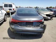 ✅ 2022 Audi e-tron GT Prestige • VIN: WAUDJBFW9N7004503 • Лот: 57742104. Опубликован ранее на Copart с пробегом 27 457 миль. Бесплатный доступ к архиву аукционных продаж из США и подробный отчёт об истории автомобиля на DreamBid. Изображение 6.