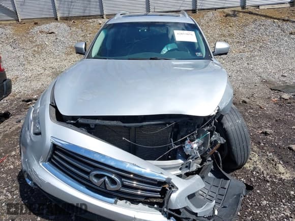 ✅ 2014 Infiniti QX70 • VIN: JN8CS1MW8EM410979 • Lot: 42053056. Listed on IAAI with Not provided. Free auction sales archive from the USA and detailed vehicle history report at DreamBid. Image 12.