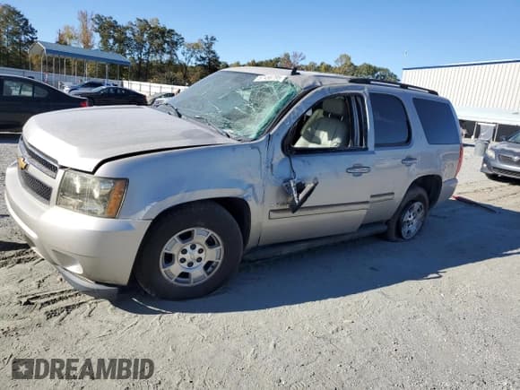 ✅ 2007 Chevrolet Tahoe LT • VIN: 1GNFC13J27R130483 • Lot: 87456795. Listed on Copart with 185,506 mi. Free auction sales archive from the USA and detailed vehicle history report at DreamBid. Image 1.
