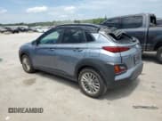 ✅ 2020 Hyundai Kona SEL • VIN: KM8K22AA6LU473819 • Лот: 59228944. Опубликован ранее на Copart с пробегом 41 957 миль. Бесплатный доступ к архиву аукционных продаж из США и подробный отчёт об истории автомобиля на DreamBid. Изображение 2.