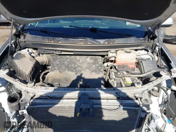 ✅ 2019 Chevrolet Traverse LT Cloth • VIN: 1GNERGKWXKJ250758 • Lot: 43475428. Listed on IAAI with 87,319 mi. Free auction sales archive from the USA and detailed vehicle history report at DreamBid. Image 10.