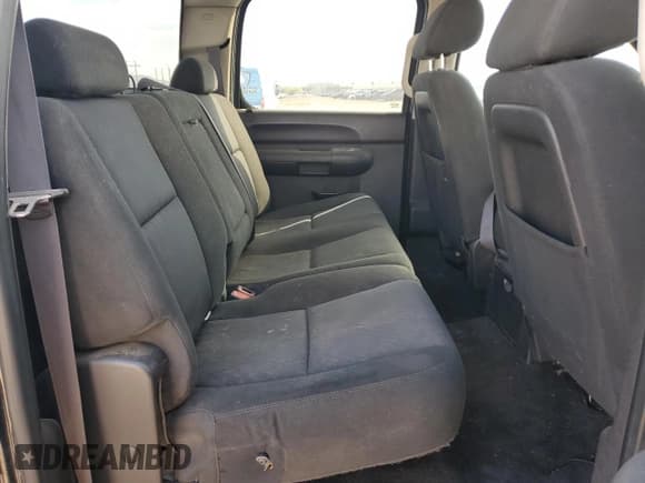 ✅ 2011 GMC Sierra 2500HD SLE • VIN: 1GT120C89BF155906 • Лот: 50648005. Опубликован ранее на Copart с пробегом 185 666 миль. Бесплатный доступ к архиву аукционных продаж из США и подробный отчёт об истории автомобиля на DreamBid. Изображение 10.