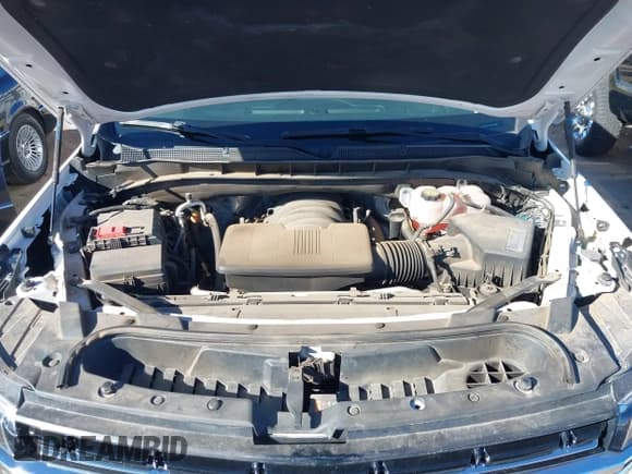 ✅ 2021 Chevrolet Suburban LT • VIN: 1GNSKCKD7MR363487 • Lot: 41669481. Wystawiony na IAAI z przebiegiem 89 484 mil. Bezpłatny archiwum sprzedaży aukcyjnych z USA i szczegółowy raport historii pojazdu na DreamBid. Zdjęcie 10.