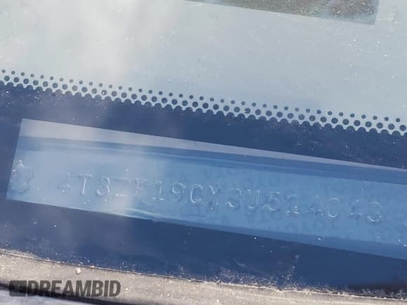 ✅ 2003 Toyota Sienna CE • VIN: 4T3ZF19CX3U514043 • Lot: 90032915. Wystawiony na Copart z przebiegiem 220 435 mil. Bezpłatny archiwum sprzedaży aukcyjnych z USA i szczegółowy raport historii pojazdu na DreamBid. Zdjęcie 13.