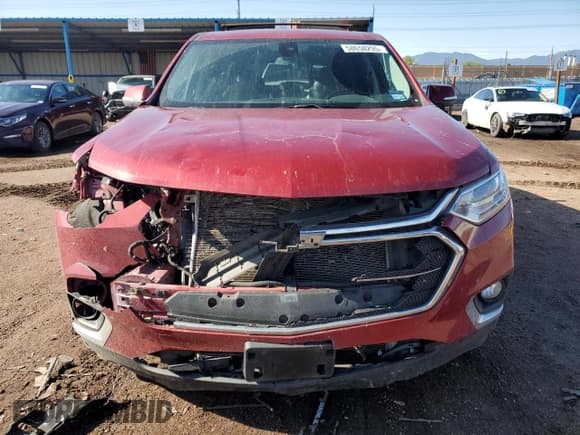 ✅ 2021 Chevrolet Traverse LT • VIN: 1GNERHKW6MJ192415 • Lot: 58658295. Wystawiony na Copart z przebiegiem 74 085 mil. Bezpłatny archiwum sprzedaży aukcyjnych z USA i szczegółowy raport historii pojazdu na DreamBid. Zdjęcie 5.