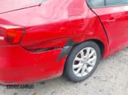 ✅ 2015 Volkswagen Jetta SE • VIN: 3VWD17AJ8FM236610 • Lot: 43777119. Wystawiony na IAAI z przebiegiem 254 206 mil. Bezpłatny archiwum sprzedaży aukcyjnych z USA i szczegółowy raport historii pojazdu na DreamBid. Zdjęcie 6.