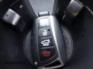 ✅ 2015 Hyundai Genesis 3.8L • VIN: KMHGN4JE7FU053471 • Lot: 41442809. Wystawiony na IAAI z przebiegiem 143 466 mil. Bezpłatny archiwum sprzedaży aukcyjnych z USA i szczegółowy raport historii pojazdu na DreamBid. Zdjęcie 11.