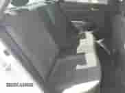 2018 Hyundai Accent SE z VIN 3KPC24A37JE020360, wystawiony jako Copart lot #84062365 z przebiegiem 78 803 mil mil oraz Szkoda całkowita • Salvage title. Historia ofert i sprzedaży dostępna na DreamBid. Obrazek 10.