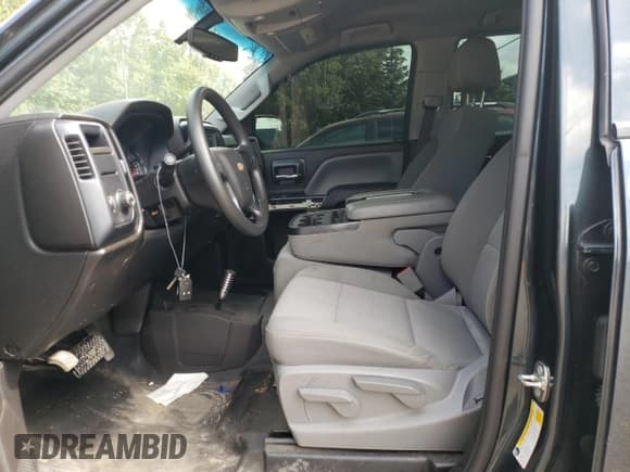 ✅ 2018 Chevrolet Silverado 1500 LS • VIN: 1GCVKNEC6JZ311333 • Лот: 62111603. Опубликован ранее на Copart с пробегом 37 434 миль. Бесплатный доступ к архиву аукционных продаж из США и подробный отчёт об истории автомобиля на DreamBid. Изображение 7.