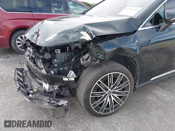 ✅ 2023 Mercedes-Benz EQE 500 • VIN: 4JGGM2CB8PA009184 • Lot: 43571742. Wystawiony na IAAI z przebiegiem 16 692 mil. Bezpłatny archiwum sprzedaży aukcyjnych z USA i szczegółowy raport historii pojazdu na DreamBid. Zdjęcie 20.