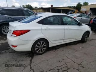 ✅ 2017 Hyundai Accent SE • VIN: KMHCT4AE7HU271126 • Лот: 63976413. Опубликован ранее на Copart с пробегом 160 854 миль. Бесплатный доступ к архиву аукционных продаж из США и подробный отчёт об истории автомобиля на DreamBid. Изображение 3.
