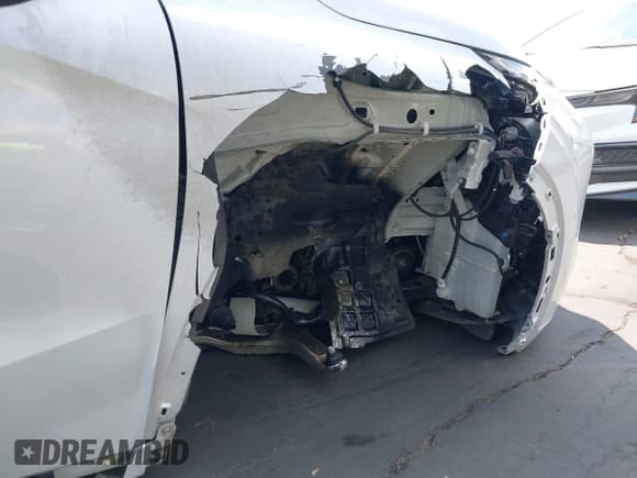 ✅ 2022 Mitsubishi Outlander SEL • VIN: JA4J4VA84NZ057566 • Lot: 42746974. Wystawiony na IAAI z przebiegiem 54 573 mil. Bezpłatny archiwum sprzedaży aukcyjnych z USA i szczegółowy raport historii pojazdu na DreamBid. Zdjęcie 6.