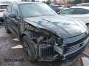 ✅ 2020 Porsche Cayenne • VIN: WP1AA2AY0LDA02845 • Lot: 41419328. Wystawiony na IAAI z przebiegiem 21 800 mil. Bezpłatny archiwum sprzedaży aukcyjnych z USA i szczegółowy raport historii pojazdu na DreamBid. Zdjęcie 1.