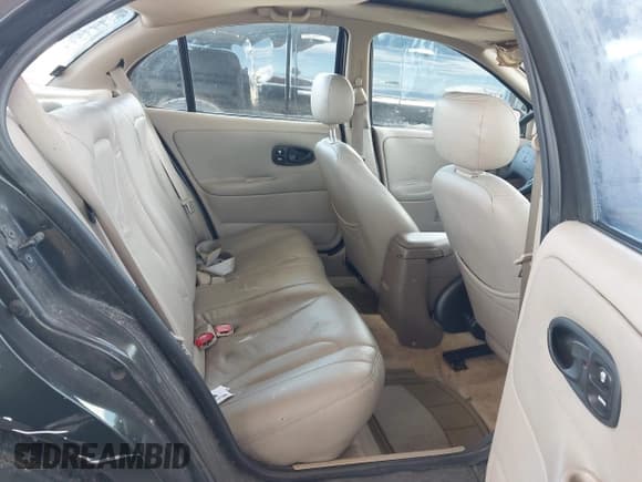 ✅ 2000 Saturn SL • VIN: 1G8ZK5276YZ217966 • Lot: 43310131. Wystawiony na IAAI z przebiegiem 69 028 mil. Bezpłatny archiwum sprzedaży aukcyjnych z USA i szczegółowy raport historii pojazdu na DreamBid. Zdjęcie 8.