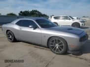 ✅ 2016 Dodge Challenger R/T Scat Pack • VIN: 2C3CDZFJ2GH275160 • Lot: 55005364. Wystawiony na Copart z przebiegiem 106 386 mil. Bezpłatny archiwum sprzedaży aukcyjnych z USA i szczegółowy raport historii pojazdu na DreamBid. Zdjęcie 4.