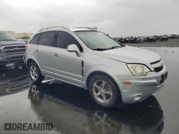 ✅ 2013 Chevrolet Captiva Sport LT • VIN: 3GNAL3EK3DS563346 • Lot: 91651965. Wystawiony na Copart z przebiegiem 193 352 mil. Bezpłatny archiwum sprzedaży aukcyjnych z USA i szczegółowy raport historii pojazdu na DreamBid. Zdjęcie 4.