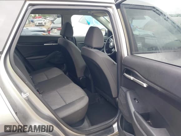 ✅ 2021 Kia Seltos LX • VIN: KNDEPCAA2M7141398 • Lot: 43291734. Wystawiony na IAAI z przebiegiem 78 074 mil. Bezpłatny archiwum sprzedaży aukcyjnych z USA i szczegółowy raport historii pojazdu na DreamBid. Zdjęcie 8.