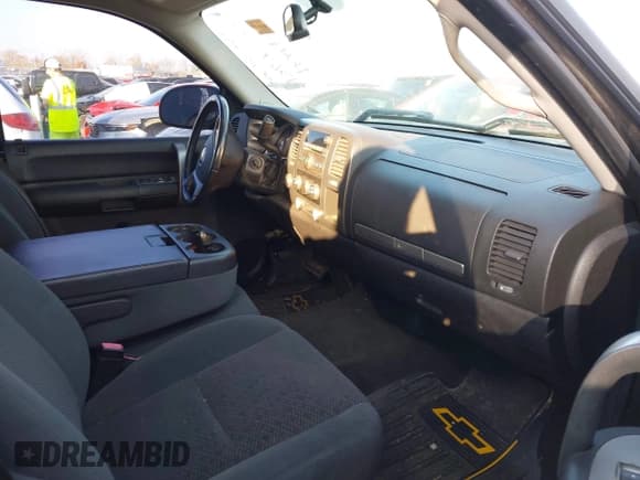 ✅ 2007 Chevrolet Silverado 1500 1LT • VIN: 1GCEK19C27Z631292 • Lot: 43704387. Listed on IAAI with 162,629 mi. Free auction sales archive from the USA and detailed vehicle history report at DreamBid. Image 5.