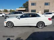 ✅ 2012 Mercedes-Benz E 350 Luxury • VIN: WDDHF5KB5CA534631 • Lot: 43606761. Wystawiony na IAAI z przebiegiem 147 114 mil. Bezpłatny archiwum sprzedaży aukcyjnych z USA i szczegółowy raport historii pojazdu na DreamBid. Zdjęcie 13.