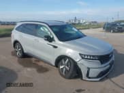 ✅ 2022 Kia Sorento EX • VIN: 5XYRH4LF2NG157814 • Lot: 43245914. Wystawiony na IAAI z przebiegiem 60 570 mil. Bezpłatny archiwum sprzedaży aukcyjnych z USA i szczegółowy raport historii pojazdu na DreamBid. Zdjęcie 1.