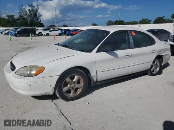 ✅ 2003 Ford Taurus SE Standard • VIN: 1FAFP53U23A194519 • Lot: 81839955. Wystawiony na Copart z przebiegiem 116 752 mil. Bezpłatny archiwum sprzedaży aukcyjnych z USA i szczegółowy raport historii pojazdu na DreamBid. Zdjęcie 1.
