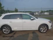 ✅ 2022 Audi Q7 Premium Plus • VIN: WA1LJBF70ND014081 • Lot: 42403771. Listed on IAAI with 20,073 mi. Free auction sales archive from the USA and detailed vehicle history report at DreamBid. Image 13.