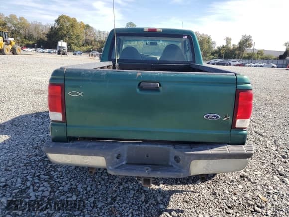 ✅ 2000 Ford Ranger XL • VIN: 1FTYR14V0YTA62934 • Lot: 87279105. Listed on Copart with 196,325 mi. Free auction sales archive from the USA and detailed vehicle history report at DreamBid. Image 6.