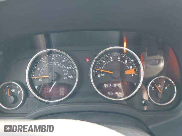 ✅ 2015 Jeep Compass Limited • VIN: 1C4NJDCB1FD370270 • Lot: 42642989. Listed on IAAI with 86,186 mi. Free auction sales archive from the USA and detailed vehicle history report at DreamBid. Image 7.