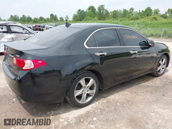 ✅ 2013 Acura TSX • VIN: JH4CU2F45DC009738 • Lot: 42466662. Wystawiony na IAAI z przebiegiem 110 977 mil. Bezpłatny archiwum sprzedaży aukcyjnych z USA i szczegółowy raport historii pojazdu na DreamBid. Zdjęcie 4.