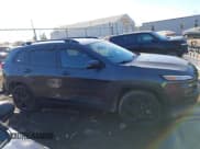 ✅ 2018 Jeep Cherokee Latitude • VIN: 1C4PJLCX3JD551488 • Лот: 43471827. Опубликован ранее на IAAI с пробегом 104 500 миль. Бесплатный доступ к архиву аукционных продаж из США и подробный отчёт об истории автомобиля на DreamBid. Изображение 14.