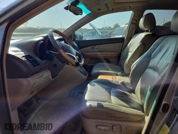 ✅ 2007 Lexus RX 350 • VIN: 2T2GK31U17C011466 • Лот: 93399205. Опубликован ранее на Copart с пробегом 171 059 миль. Бесплатный доступ к архиву аукционных продаж из США и подробный отчёт об истории автомобиля на DreamBid. Изображение 7.