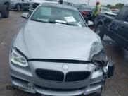 ✅ 2015 BMW 6 Series 640i • VIN: WBA6A0C51FD318982 • Lot: 41875547. Wystawiony na IAAI z przebiegiem 60 968 mil. Bezpłatny archiwum sprzedaży aukcyjnych z USA i szczegółowy raport historii pojazdu na DreamBid. Zdjęcie 20.
