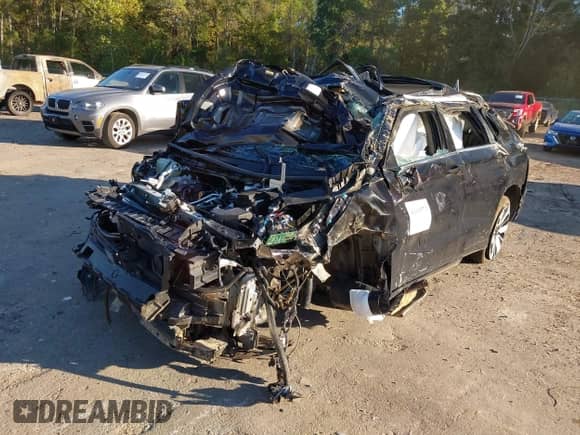 2025 Mitsubishi Outlander SEL with VIN JA4J3WA83SZ019184, listed as a IAAI auction lot 43605573 with Not provided miles and . Bid and sale history available at DreamBid. Image 6.