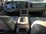 2004 Chevrolet Suburban LT с VIN 1GNFK16Z24J317866, выставлен на аукционе Copart как лот 87274975 с пробегом 216 914 миль миль и Списание • Salvage title. История ставок и продаж доступна на DreamBid. Изображение 8.