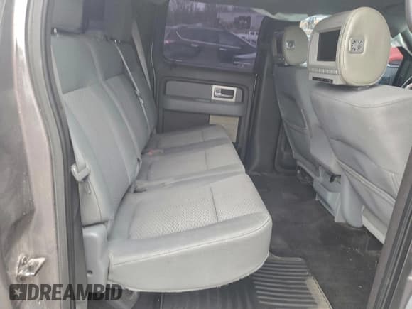 ✅ 2011 Ford F-150 XLT • VIN: 1FTFW1EF3BFD31828 • Lot: 92993595. Listed on Copart with 136,055 mi. Free auction sales archive from the USA and detailed vehicle history report at DreamBid. Image 10.