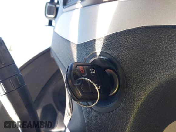 ✅ 2014 Ford Explorer • VIN: 1FM5K7B83EGB84520 • Lot: 41962966. Wystawiony na IAAI z przebiegiem 133 118 mil. Bezpłatny archiwum sprzedaży aukcyjnych z USA i szczegółowy raport historii pojazdu na DreamBid. Zdjęcie 11.