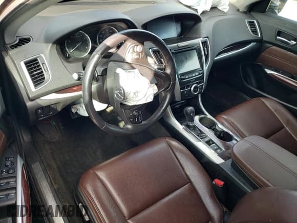 ✅ 2015 Acura TLX • VIN: 19UUB1F39FA029651 • Lot: 90663855. Wystawiony na Copart z przebiegiem Nie podano. Bezpłatny archiwum sprzedaży aukcyjnych z USA i szczegółowy raport historii pojazdu na DreamBid. Zdjęcie 8.