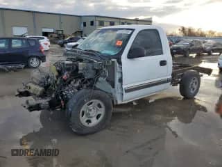 2002 Chevrolet Silverado 1500 z VIN 1GCEC14W82Z255091, wystawiony jako Copart lot #85187234 z przebiegiem Nie podano mil oraz Szkoda całkowita • Salvage title. Historia ofert i sprzedaży dostępna na DreamBid. Obrazek 1.