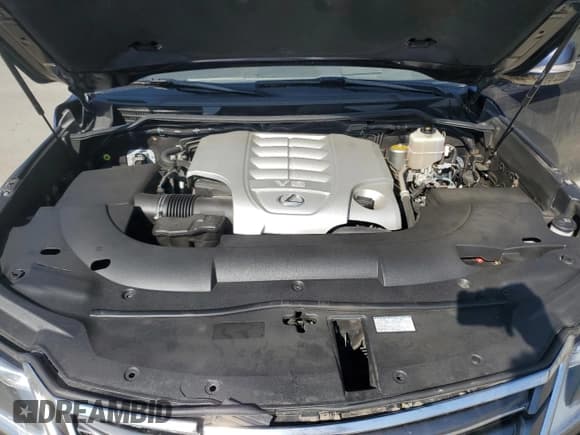 ✅ 2018 Lexus LX 570 • VIN: JTJHY7AX4J4264796 • Lot: 71501105. Listed on Copart with 72,877 mi. Free auction sales archive from the USA and detailed vehicle history report at DreamBid. Image 12.