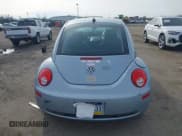 ✅ 2010 Volkswagen Beetle • VIN: 3VWRW3AG1AM030235 • Lot: 41513192. Wystawiony na IAAI z przebiegiem 87 588 mil. Bezpłatny archiwum sprzedaży aukcyjnych z USA i szczegółowy raport historii pojazdu na DreamBid. Zdjęcie 16.