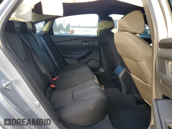 ✅ 2023 Honda Accord Sport • VIN: 1HGCY2F50PA047782 • Лот: 93027965. Опубликован ранее на Copart с пробегом Не указан. Бесплатный доступ к архиву аукционных продаж из США и подробный отчёт об истории автомобиля на DreamBid. Изображение 10.