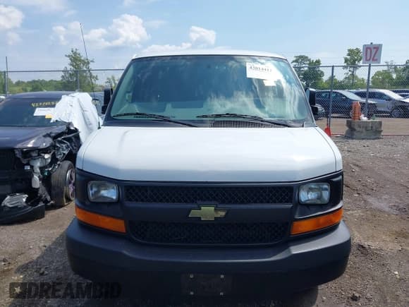 ✅ 2016 Chevrolet Express Cargo • VIN: 1GCZGHFG3G1252755 • Lot: 43014412. Listed on IAAI with 479,792 mi. Free auction sales archive from the USA and detailed vehicle history report at DreamBid. Image 6.