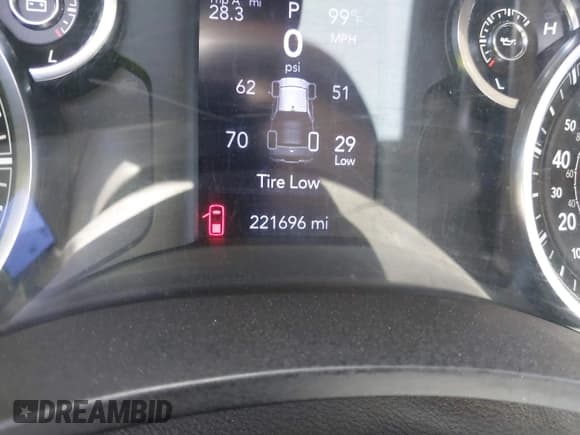 ✅ 2020 Ram 2500 Tradesman • VIN: 3C7WR4HJ3LG145556 • Lot: 42164787. Wystawiony na IAAI z przebiegiem 221 696 mil. Bezpłatny archiwum sprzedaży aukcyjnych z USA i szczegółowy raport historii pojazdu na DreamBid. Zdjęcie 15.